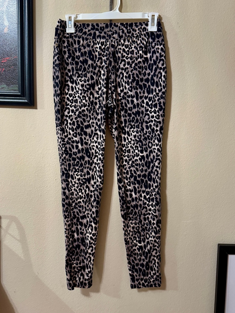 Lildy Leopard Print Stretch Leggings Black and Tan